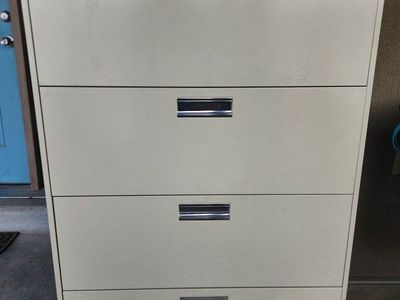 4 drawer lateral file cabinet