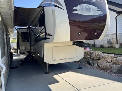 2018 Forest River Cedar Creek Hathaway Edition 36CK2 5th Wheel Trailer