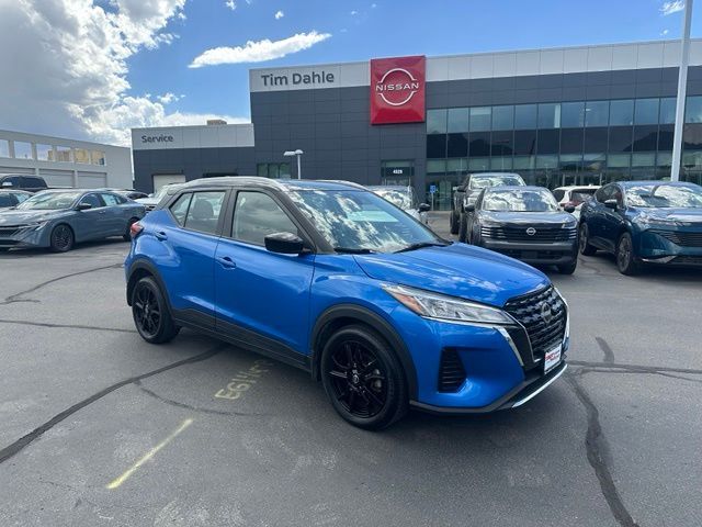 2023 Nissan Kicks SV