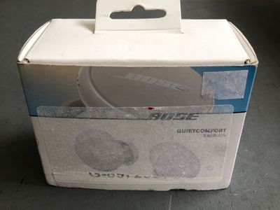 Bose QuietComfort Earbuds – True Wireless ANC, White Smoke (New Open Box)