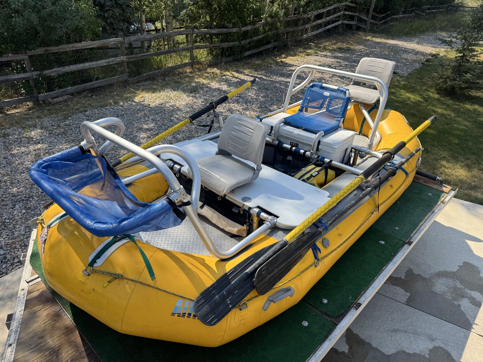 2018 AIRE 143R Convertible Fishing and Whitewater Raft Package