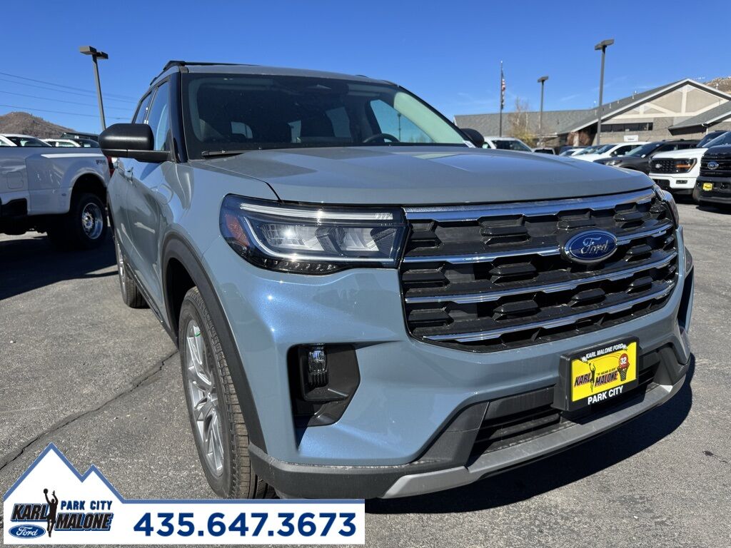 2025 Ford Explorer Active