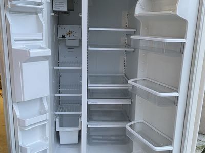 Clean Working Fridge