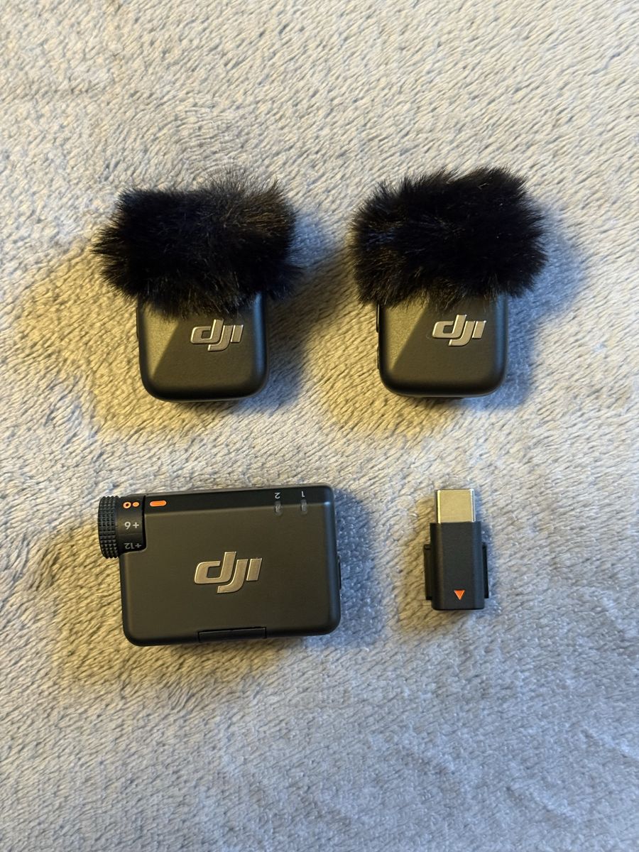 DJI Mic Mini compact microphones