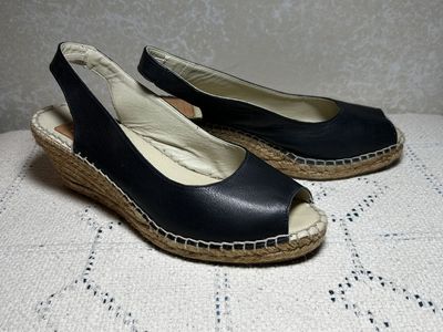 Size 10.5 Fabiolas Espadrille Handmade in Spain