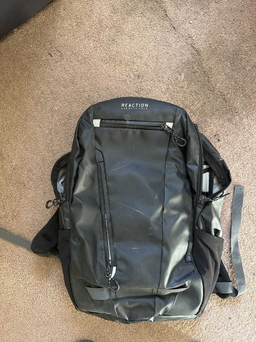 Kenneth Cole Reaction Black Backpack with Multiple Compartments