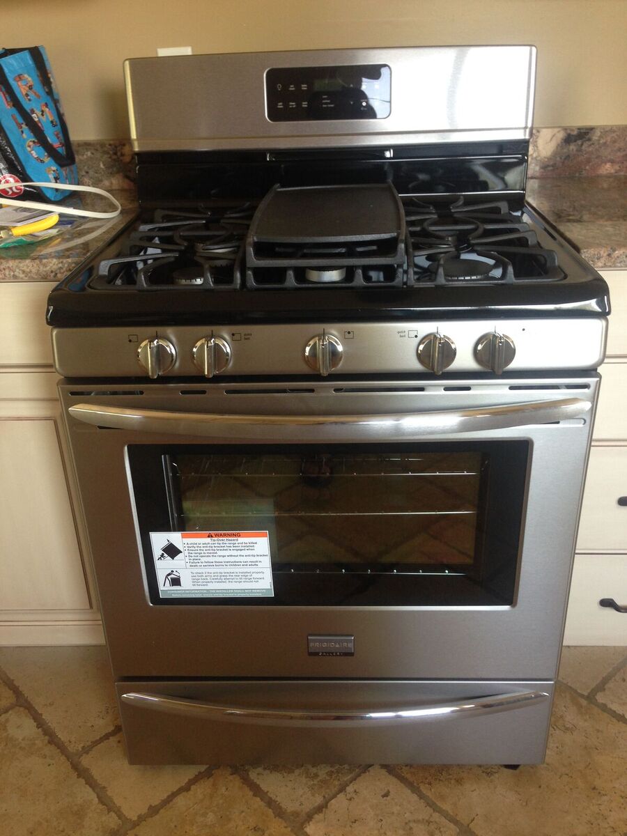 Frigidaire Gallery 30" Gas Range – 5 Burner – Stainless – $475