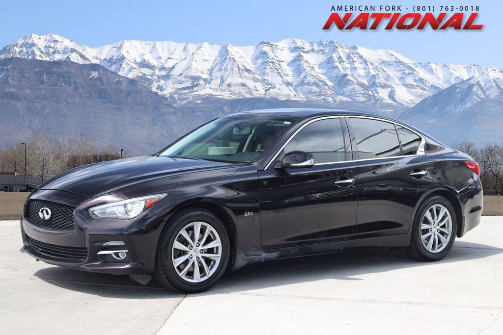 2016 Infiniti Q50 2.0t Premium