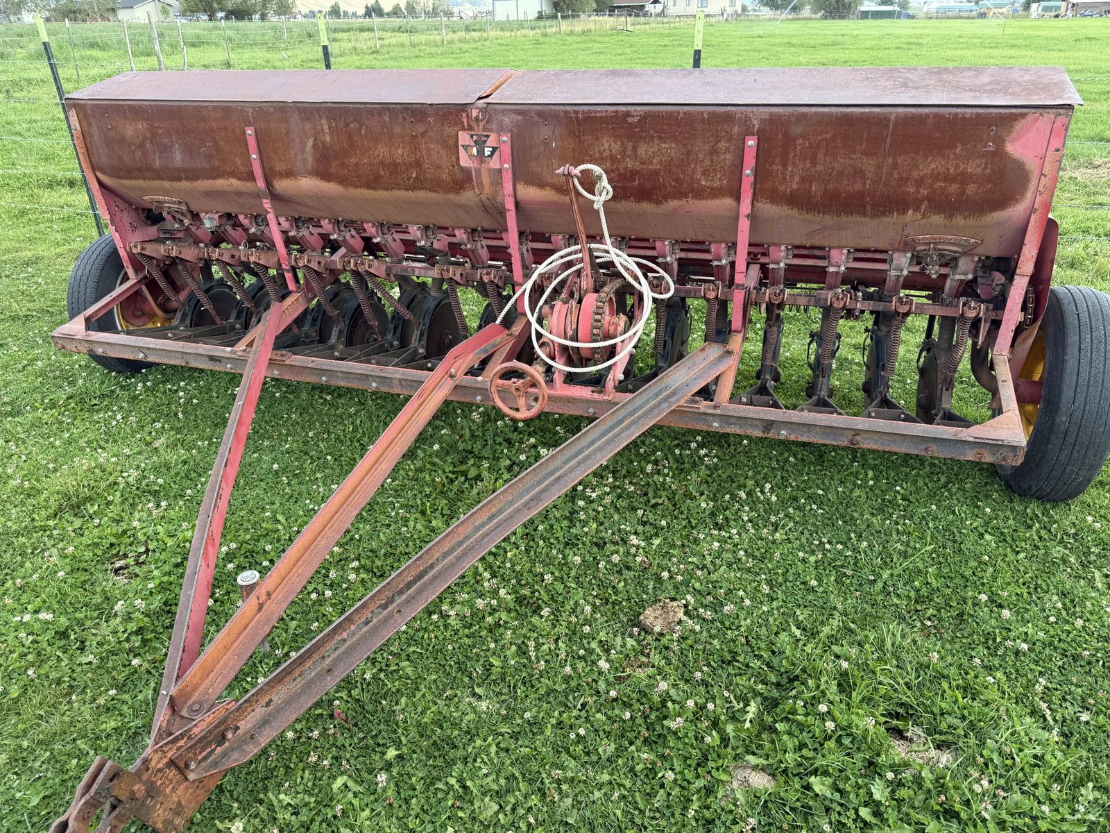 Massey Ferguson 33 Grain Drill Seeder Farm Equipment Used