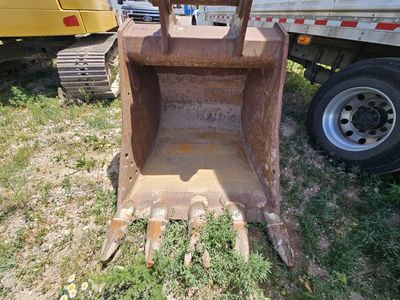 WB 48" Excavator Bucket for John Deere 350