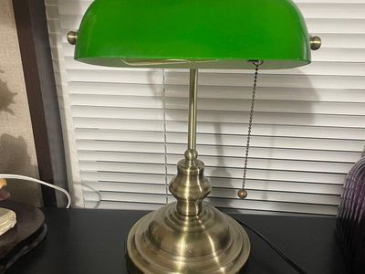 Bankers lamp