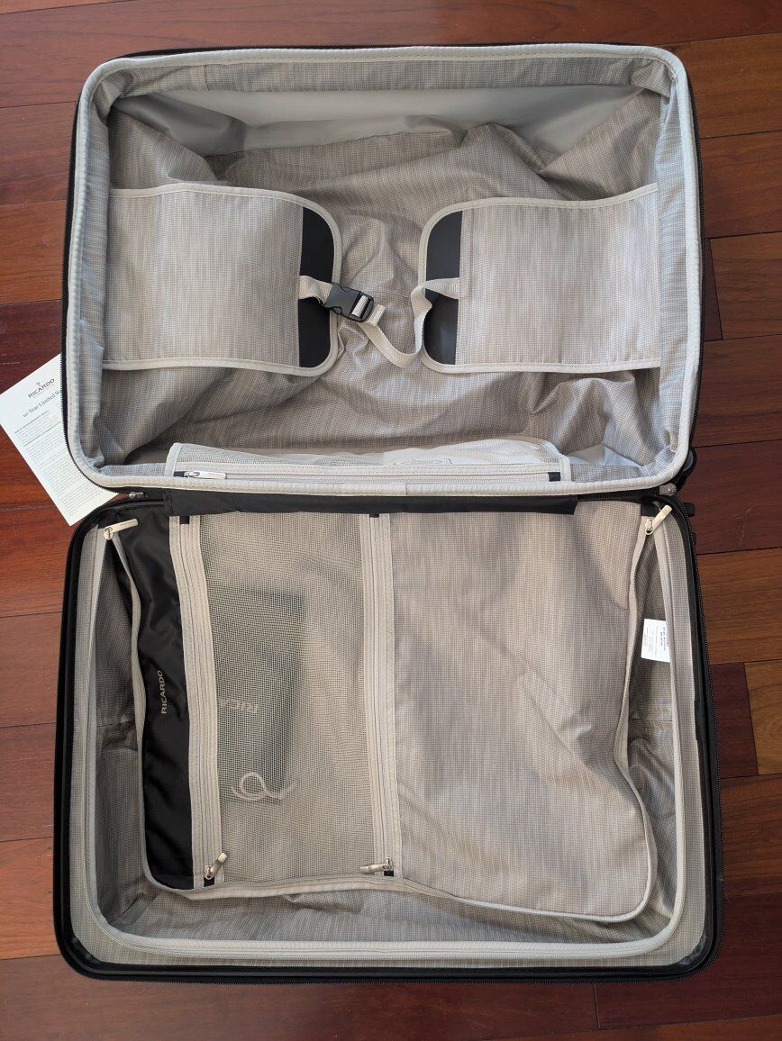 Ricardo Beverly hills hard case roller suitcase