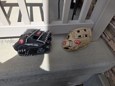 baseball mits