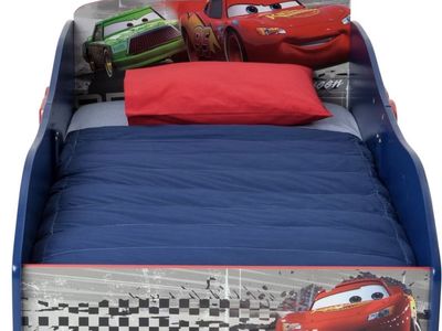 Lightning McQueen Toddler Bed