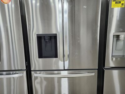 LG French Door Refrigerator Stainless Steel with Water Dispenser - Brand New