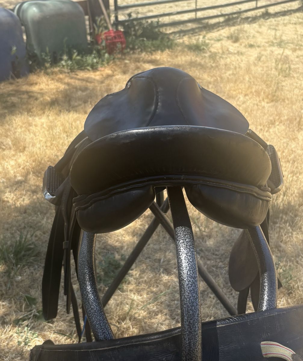 Main image 4