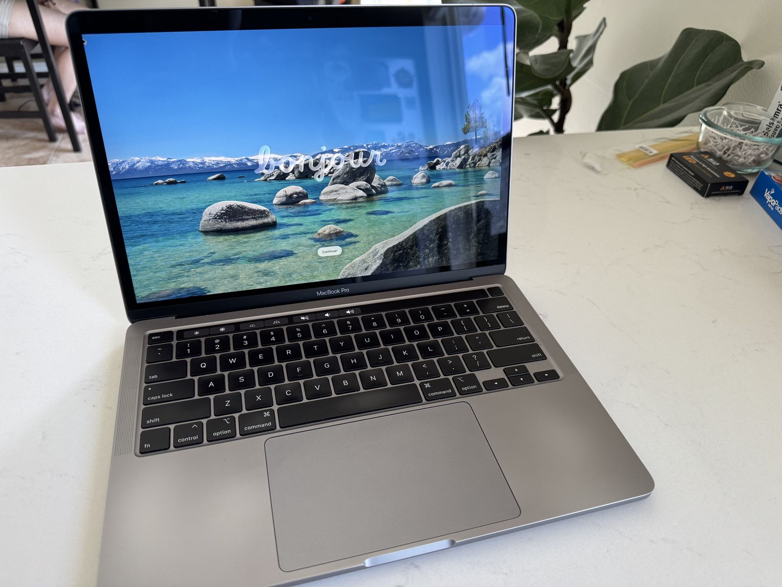 Apple MacBook Pro 13" (2020)