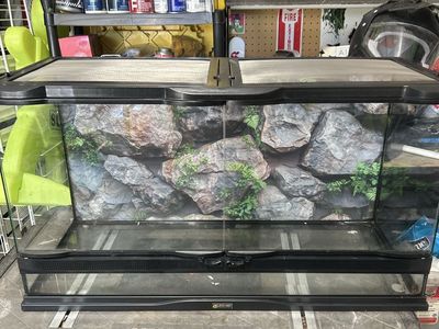 Zoomed tank