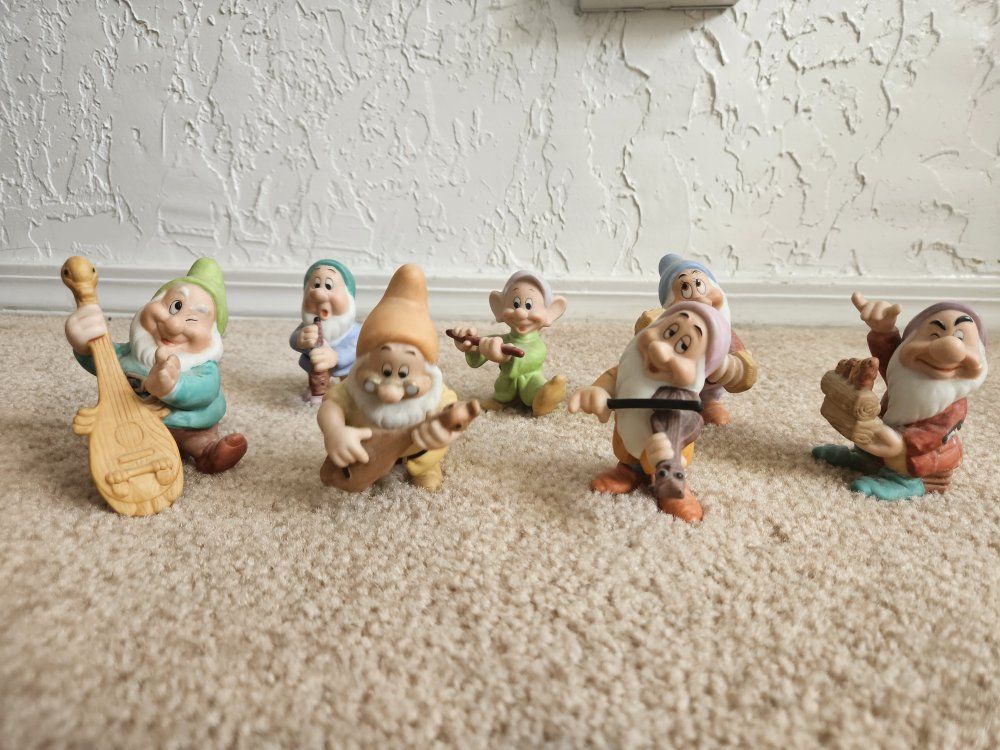 Disney 7 Dwarf Music Collection