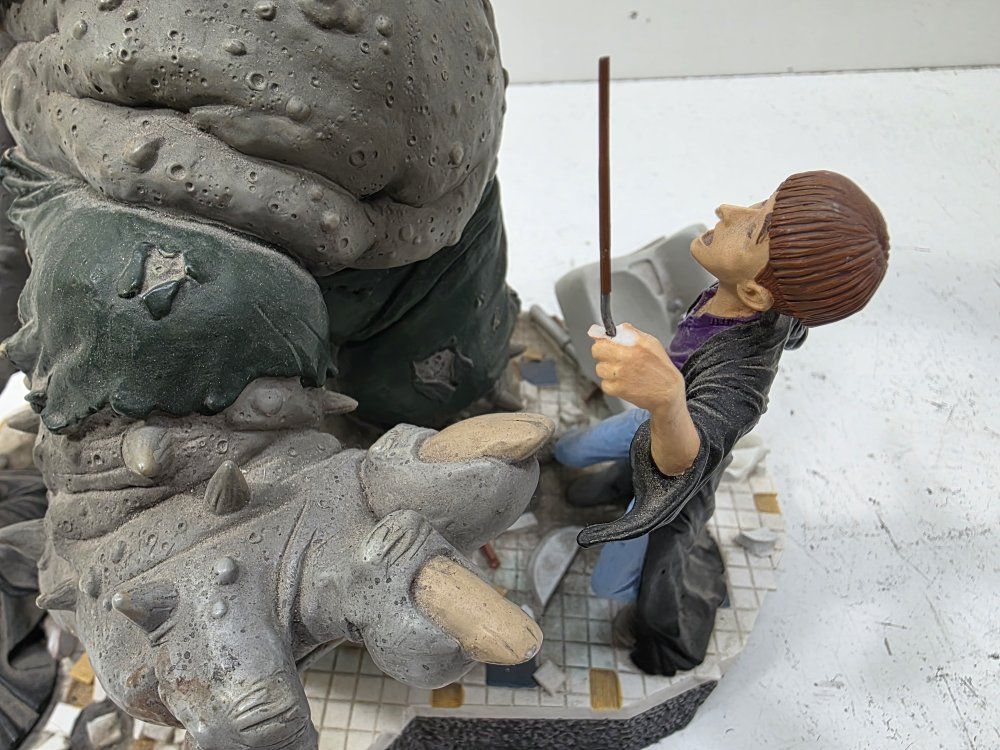 Main image 4