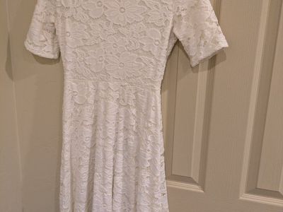 white lace dress