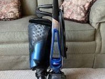 KIRBY - AVALIR 2 - Excellent Condition fully serviced and runs great