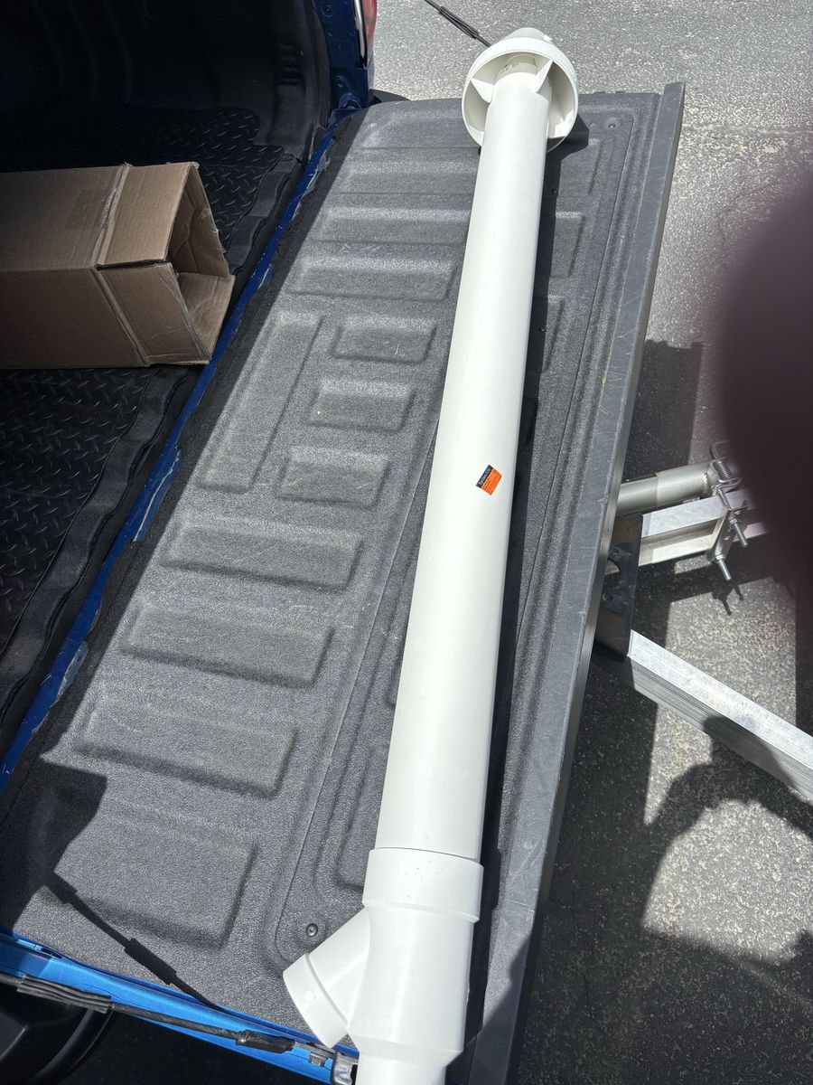 Main image 3