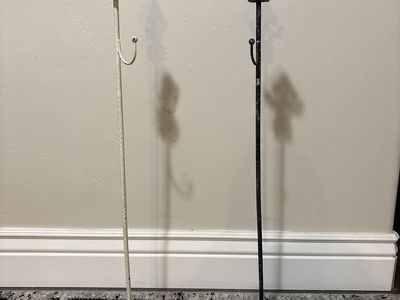 Wrought Iron Fleur-de-Lis Standing Hooks Set