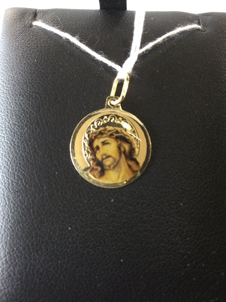 10K Jesus Pendant