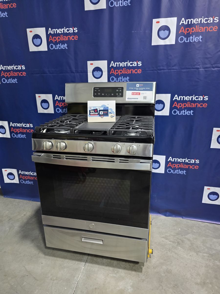 GE Gas Range - Gas Stove and Oven - 30 inch with center griddle