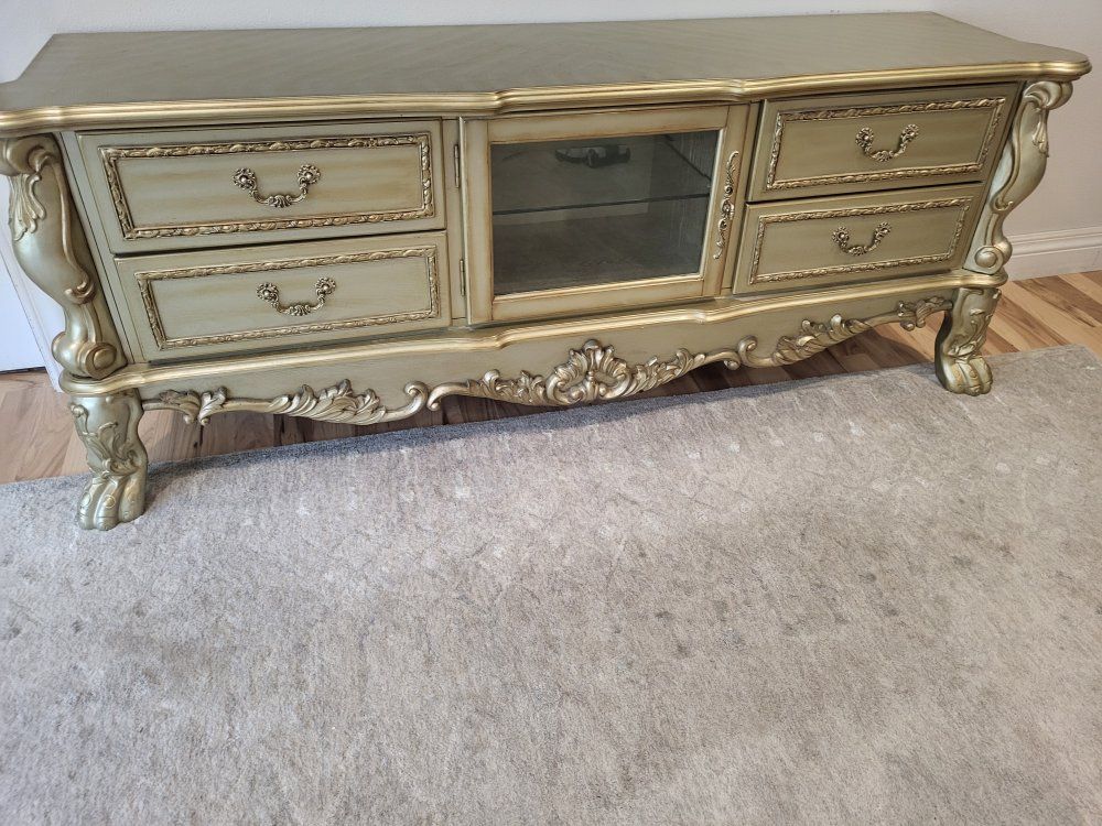 Acme Dresden gold wood tv stand