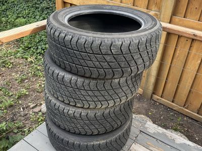 255/55R19