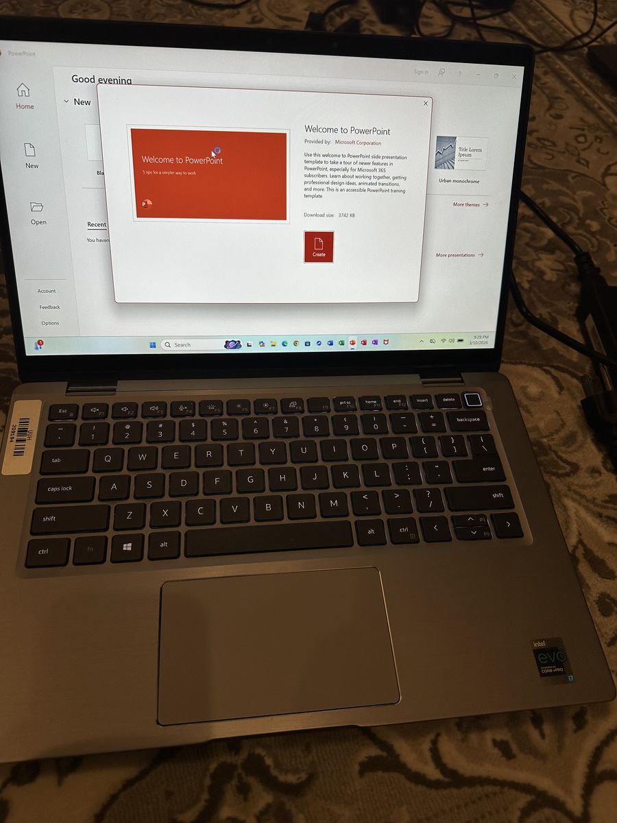 HP Envy Touch Screen Laptop i7 Core 32 GB RAM 1 TB