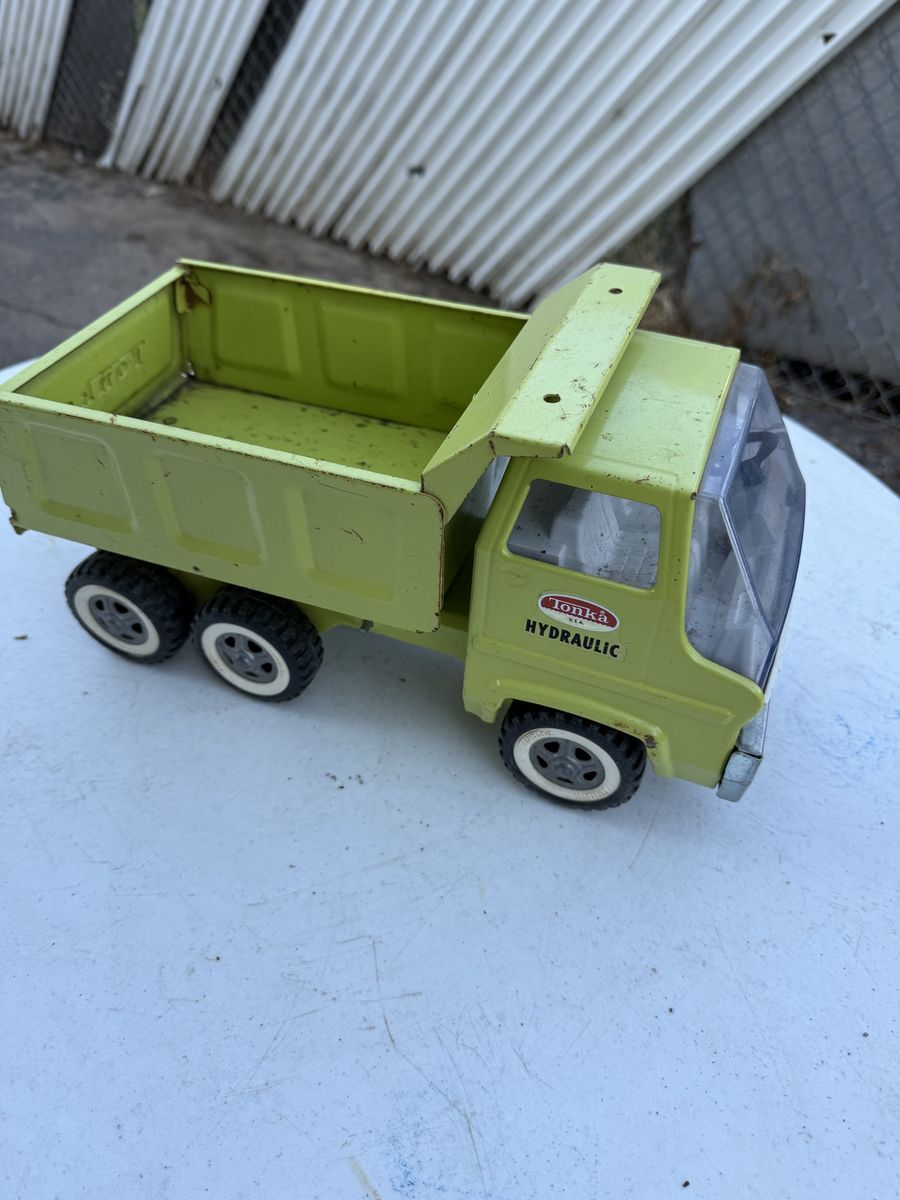 Vintage Tonka Pressed Steel Dump Truck Green Toy