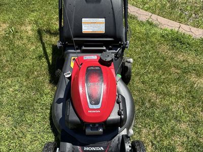 Honda HRN GCV 170 Series Push Mower with Easy Start Auto Choke System