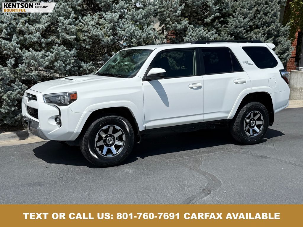 2024 Toyota 4Runner TRD Off-Road