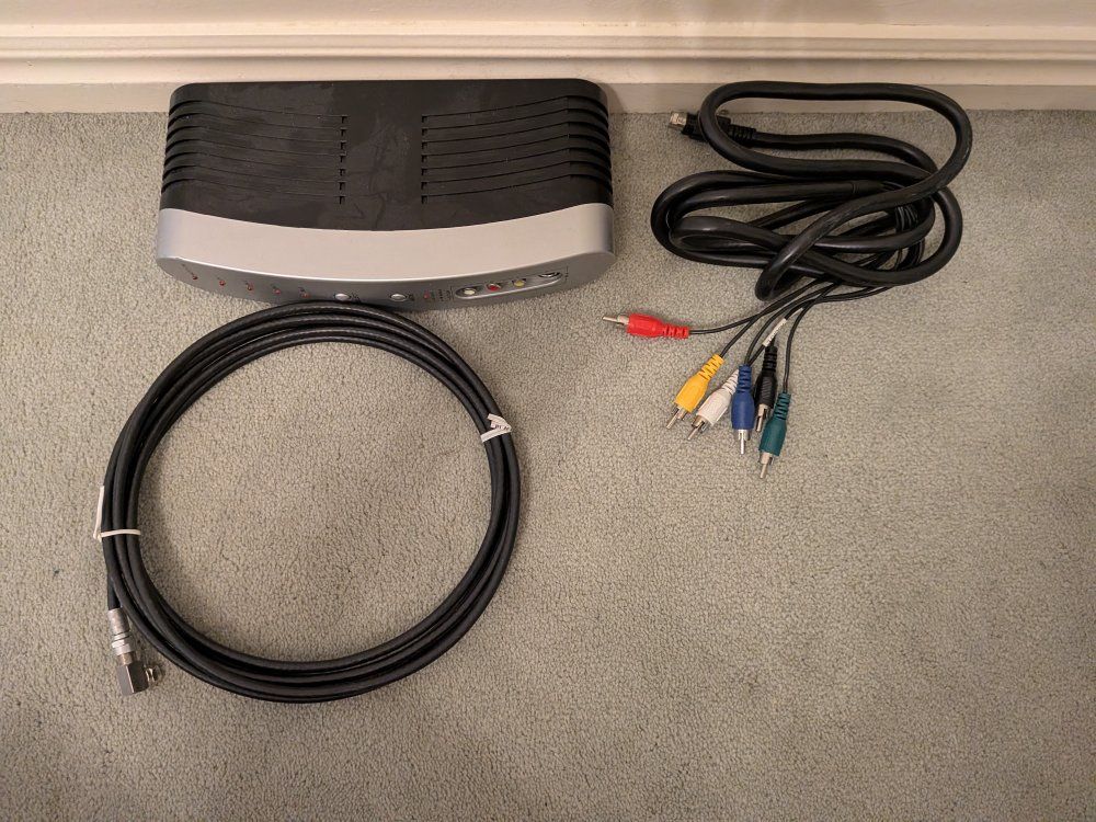 4-Port AV to RF Modulator Switch with RCA and S-Video Inputs