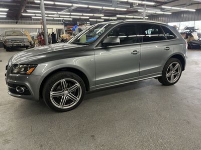 2010 Audi Q5 3.2 quattro Premium Plus