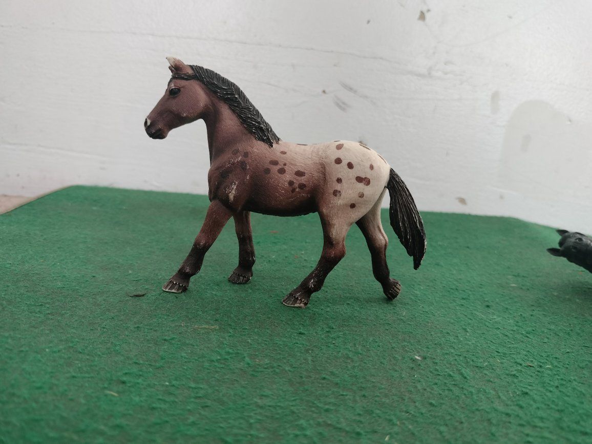 Schleich appaloosa mare