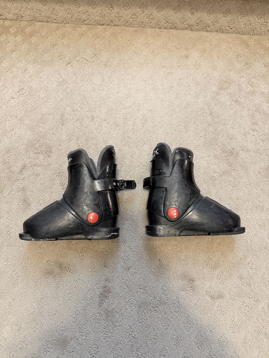 Kids Ski Boot Size 18
