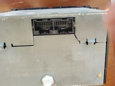 Factory Radio/CD player for 2007 Chevy Silverado