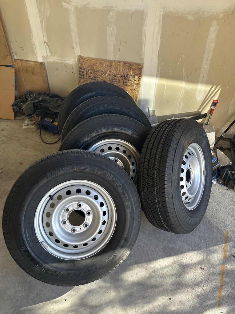 Bridgestone Dueler H/T On 16 Rims Set Of Five