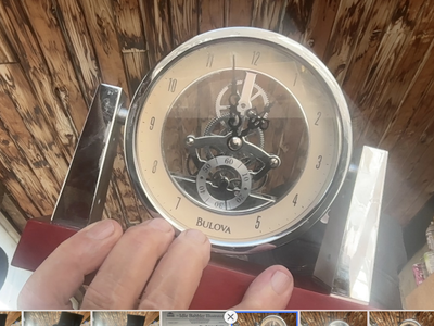 NICE. BULOVA DESK CLOCK