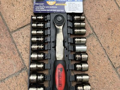 Socket Set 3/8