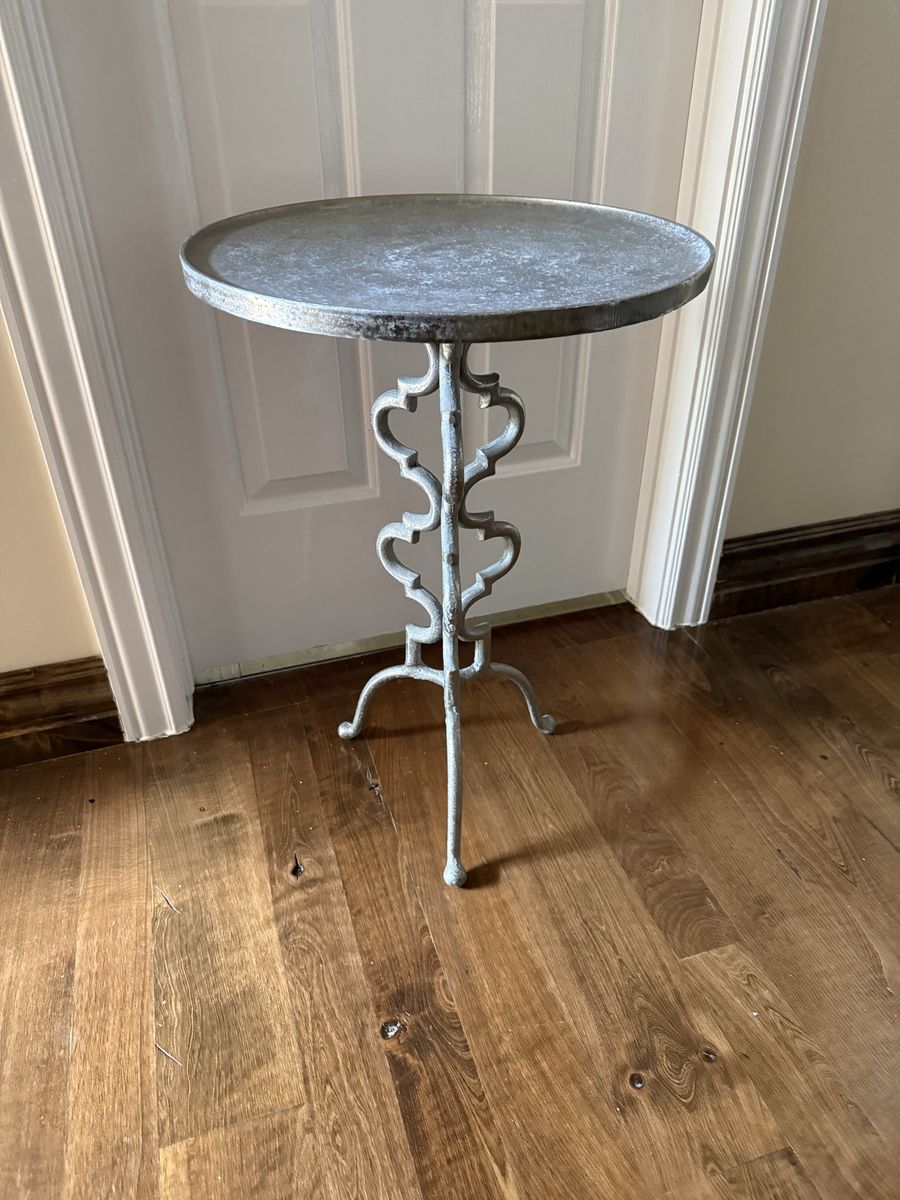 All Metal end table 25” T X 17” W