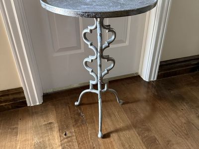All Metal end table 25” T X 17” W