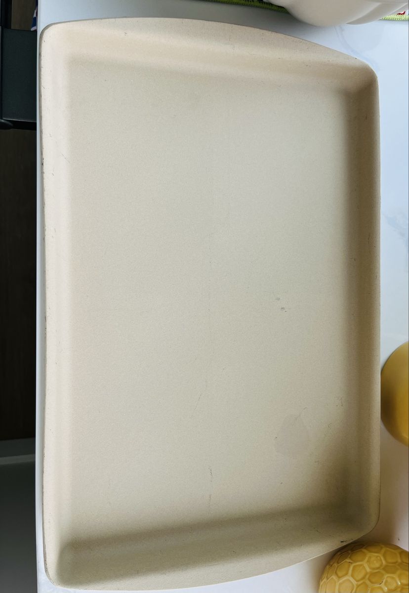 Large pampered chef bar pan