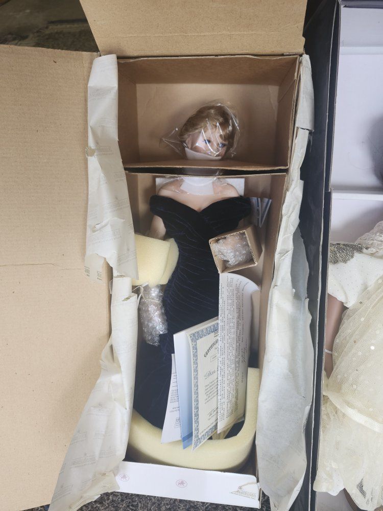 Ashton Drake galleries Princess Diana doll for sale