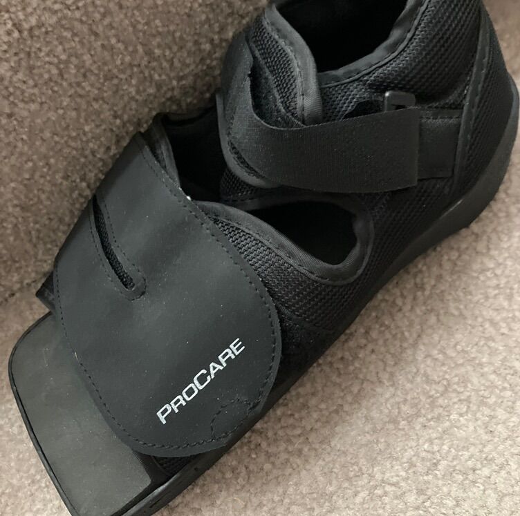 ProCare Squared Toe Post-Op Shoe Size S