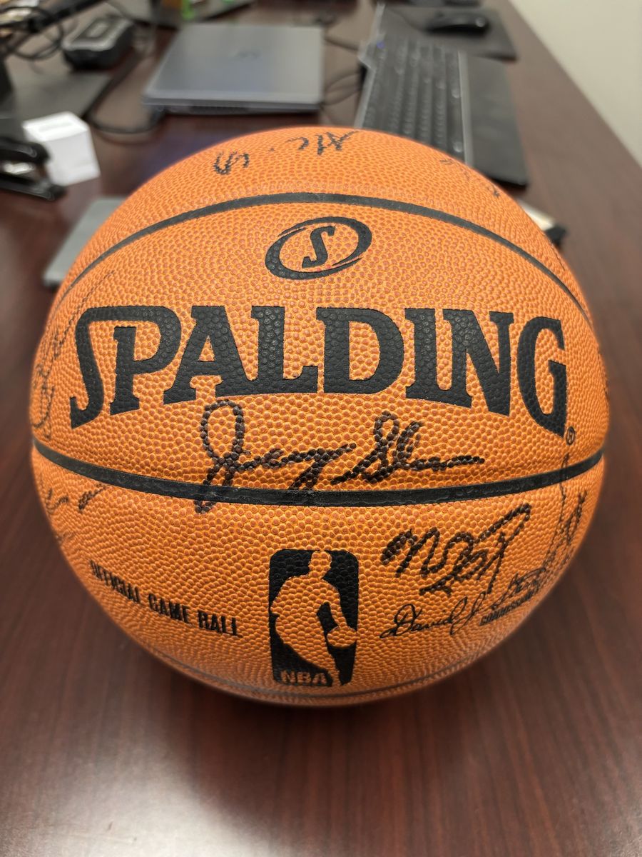 Spalding Official NBA game ball signed by the 2009-2010 Utah Jazz Team